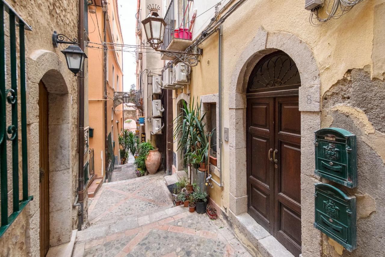 Elegant Apartment In Taormina Exterior foto